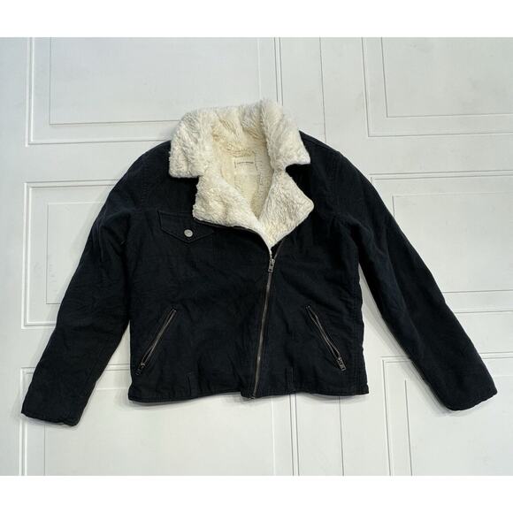 Lucky Brand Jackets & Blazers - Lucky Brand Bomber Jacket Size M Faux Fur Soft Pockets Navy Blue